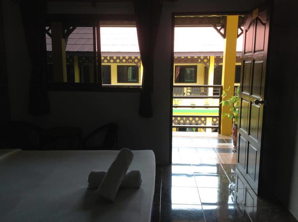 Fasai House By Paradee Khao Lak Eksteriør billede
